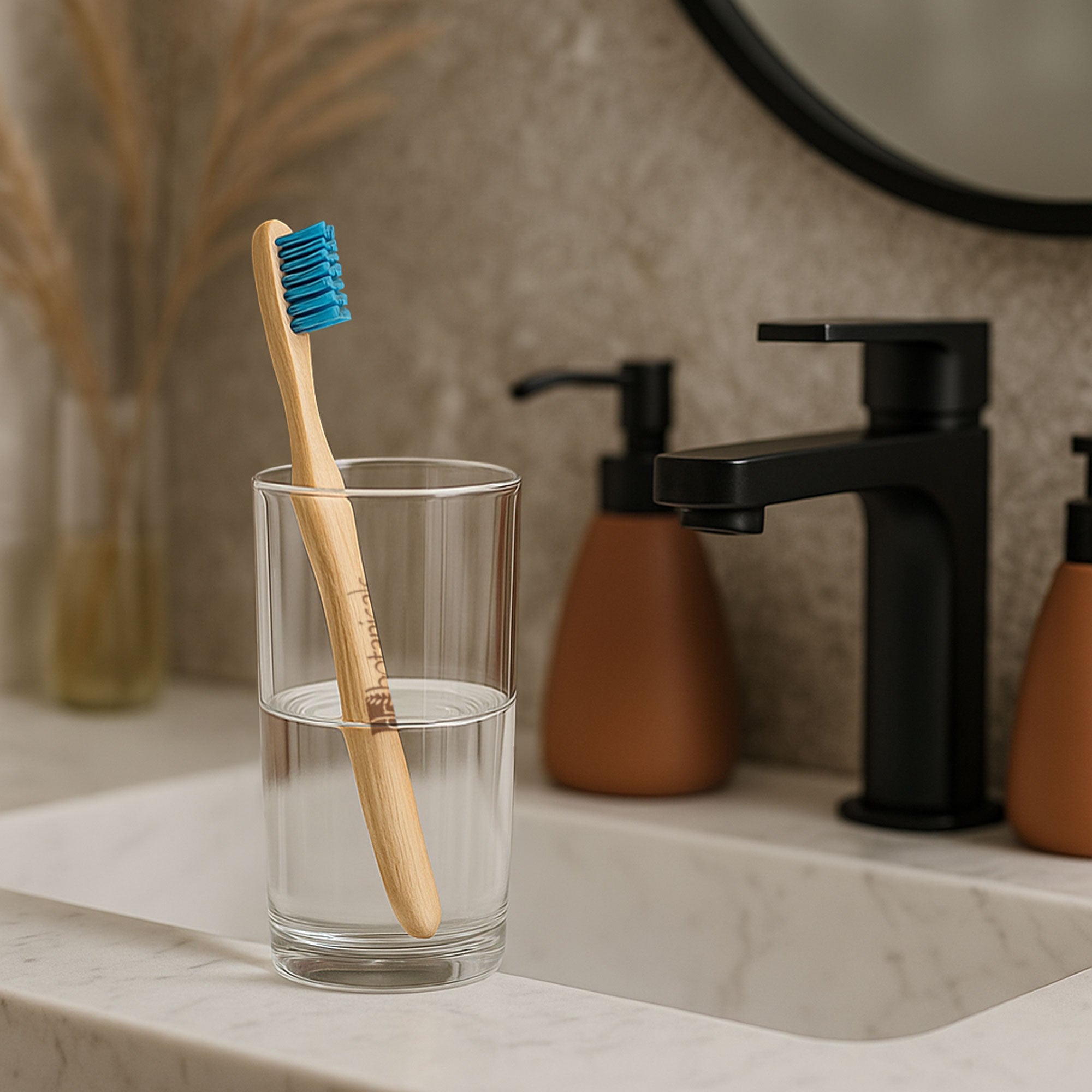 Brosse à dents en bambou bleue