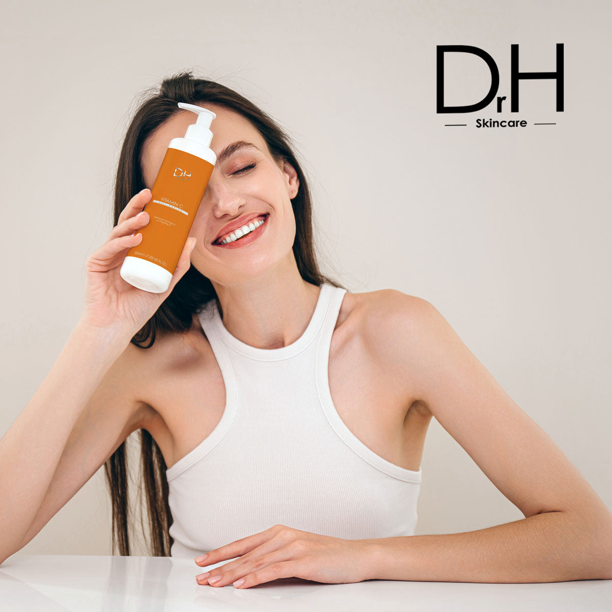 Nettoyant anti-âge à la vitamine C 200 ml