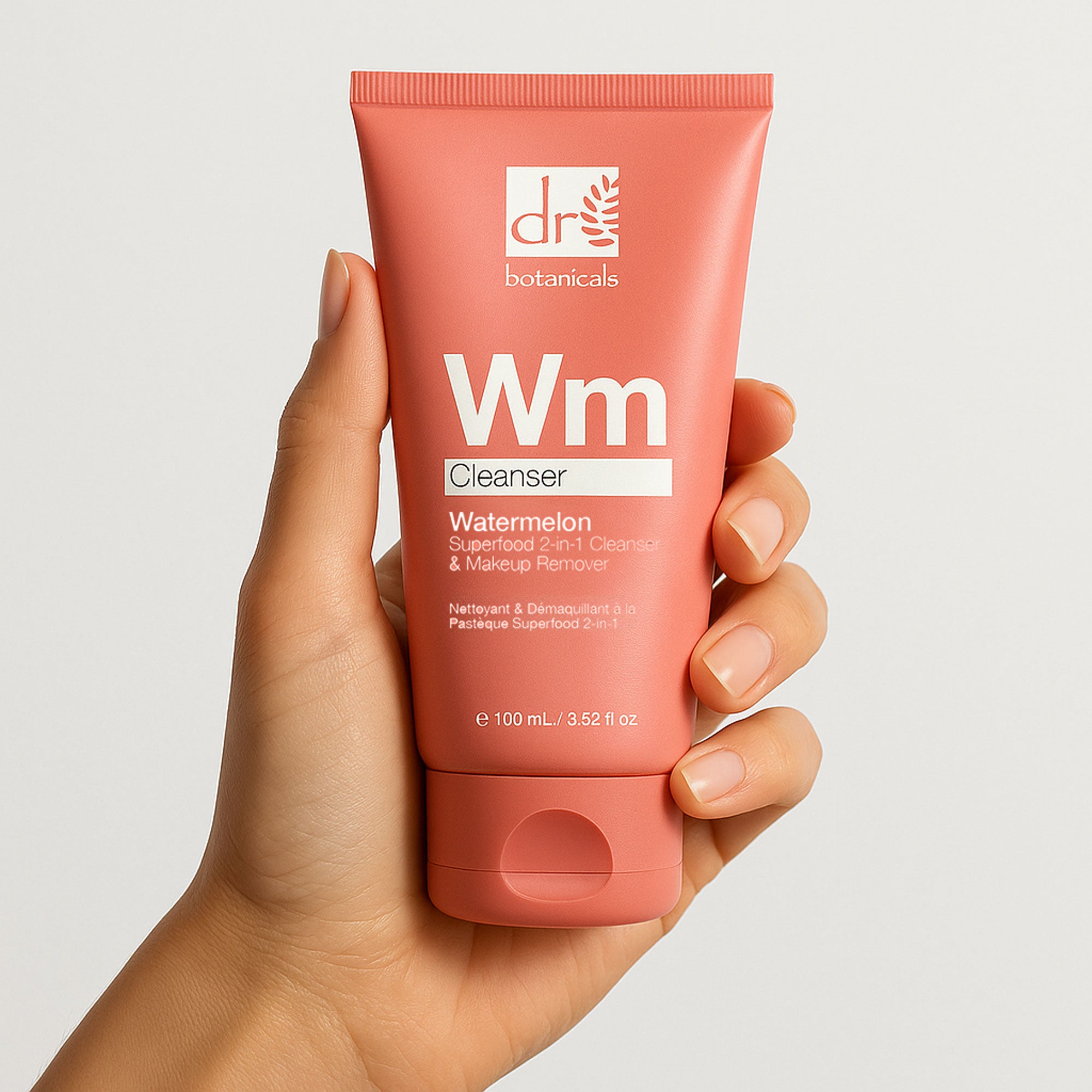 Nettoyant et démaquillant 2 en 1 à la pastèque, superaliment, 100 ml, à base d'acide glycolique, d'acide salicylique et d'acide lactique.