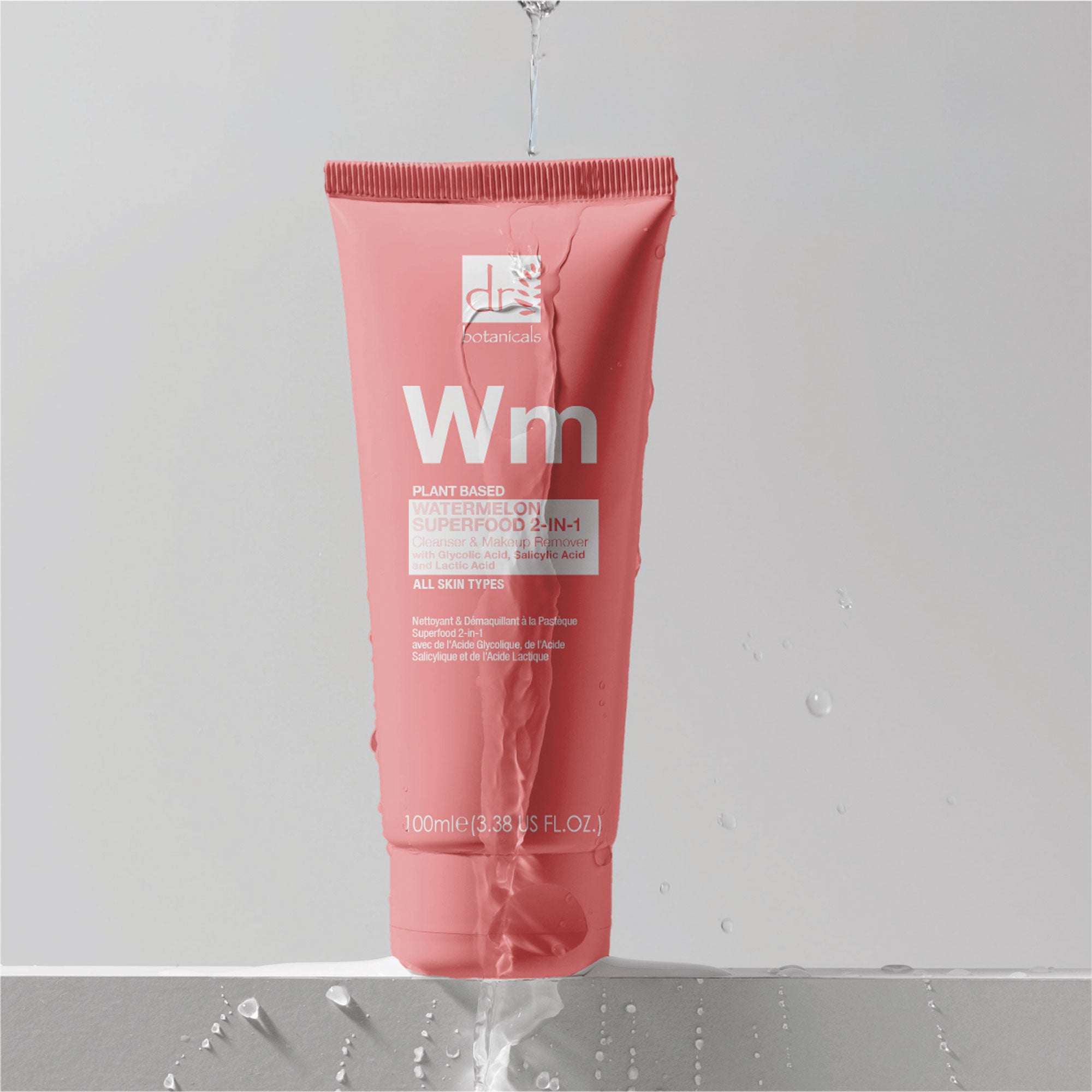 Nettoyant et démaquillant 2 en 1 à la pastèque, superaliment, 100 ml, à base d'acide glycolique, d'acide salicylique et d'acide lactique.