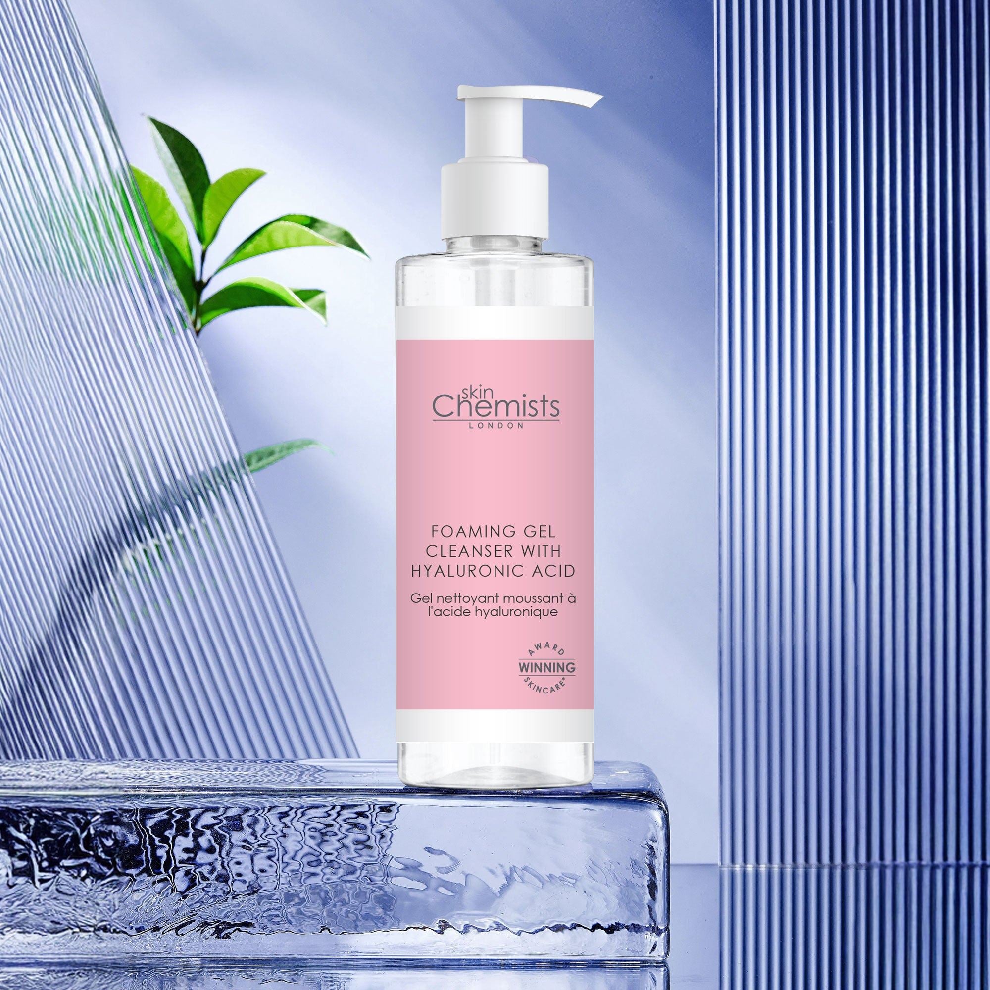 Gel nettoyant moussant à l'acide hyaluronique 200 ml
