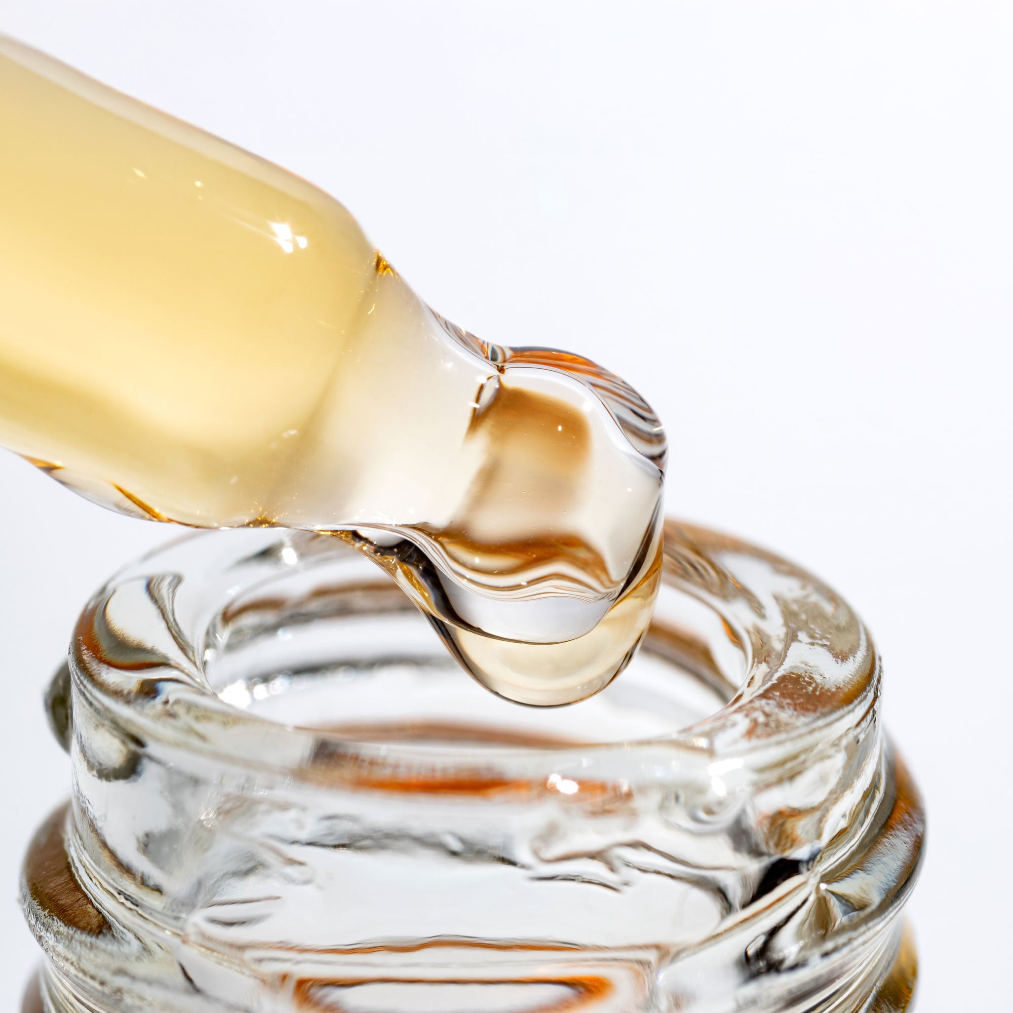 Sérum visage éclaircissant à la vitamine C avancée 3 % et au complexe d'acide polyglutamique 1 % (30 ml)